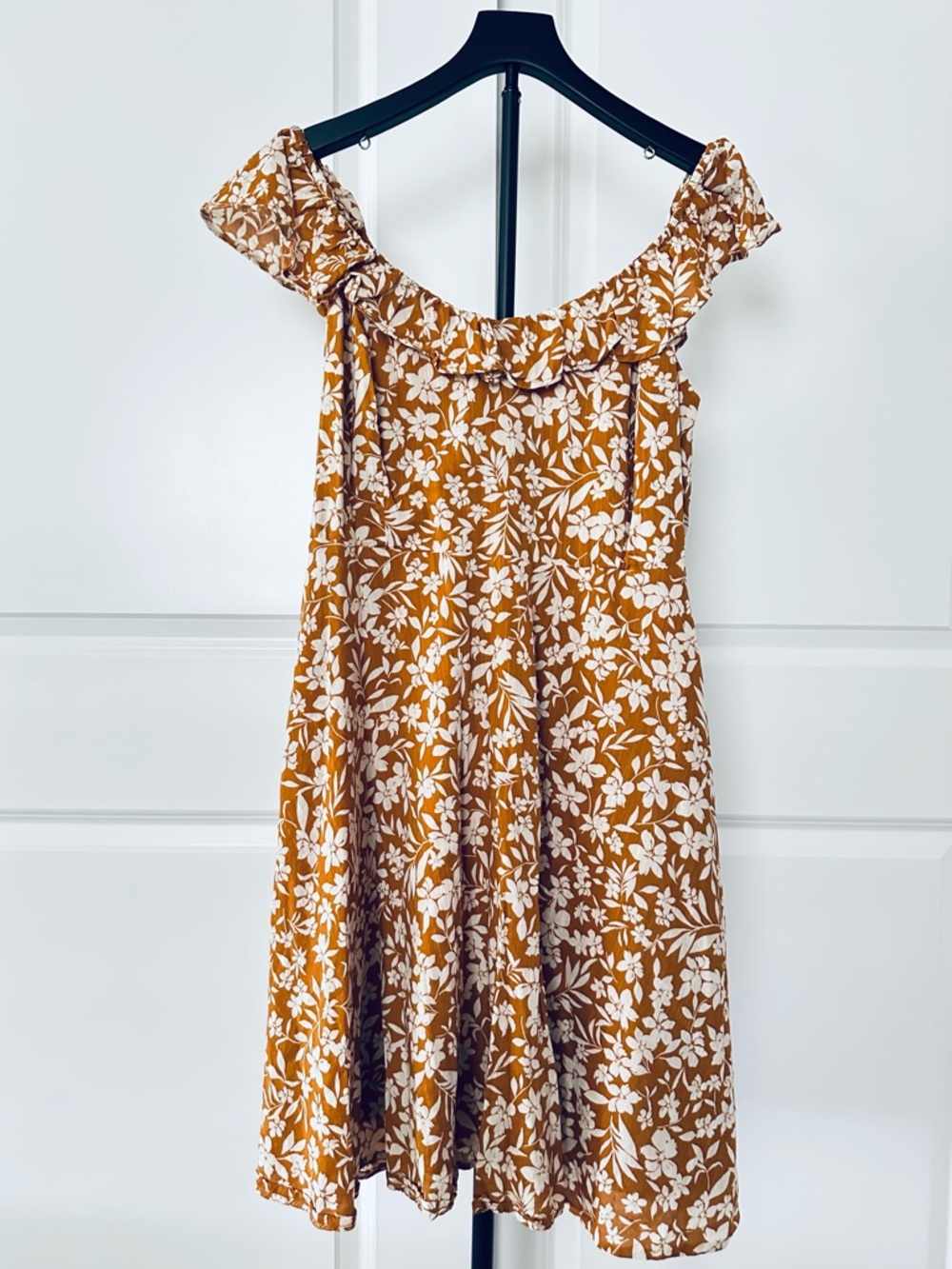 Women’s Old Navy Cami Flutter Sleeve Mustard Floral Dress Size XL